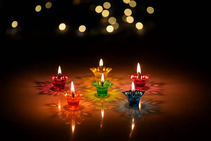 3D Multicolor Reflective Water Rangoli Diya